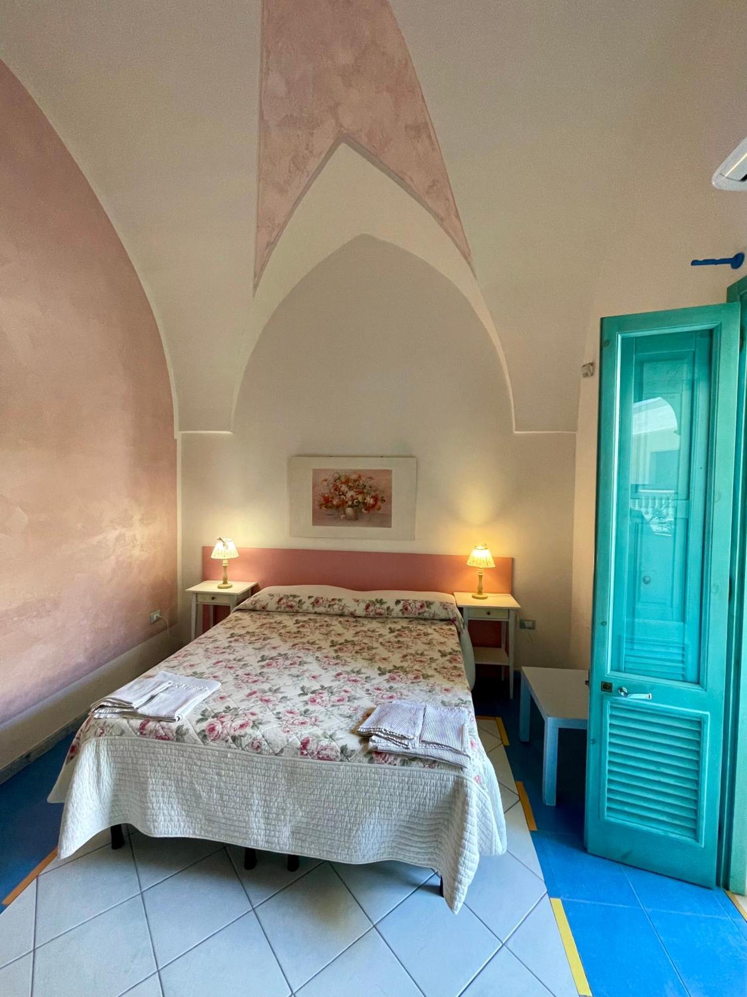 Araucaria Bed and Breakfast Torre San Giovanni Buitenkant foto